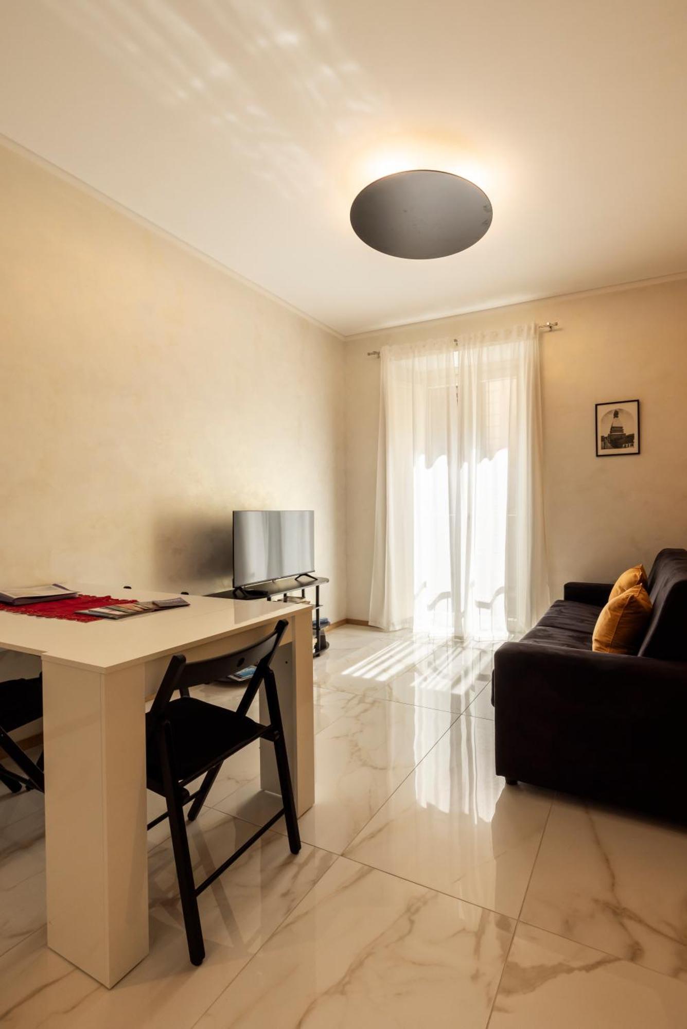 Lo Scrigno D'Oro Nel Centro Di Torino Apartment Luaran gambar